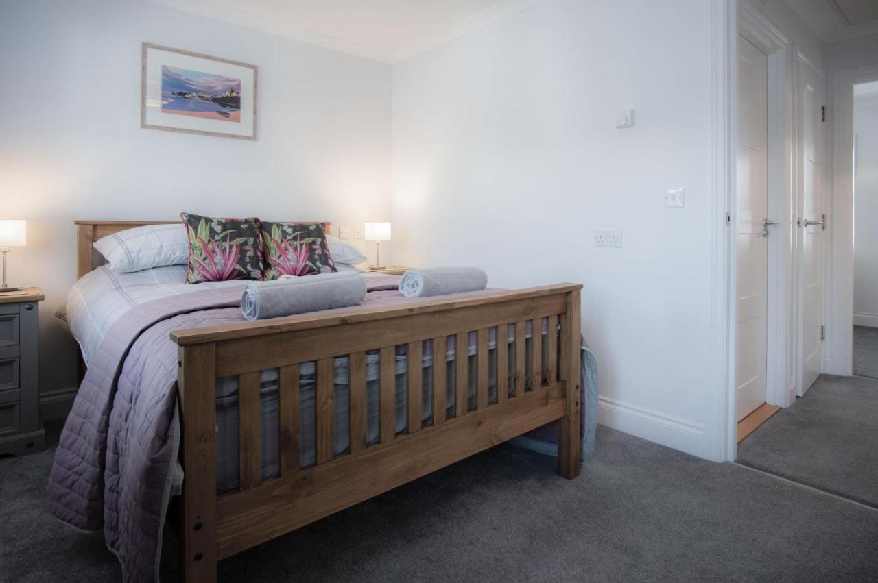 Ty Melyn - 2 Bedroom Cottage - 滕比 外观 照片