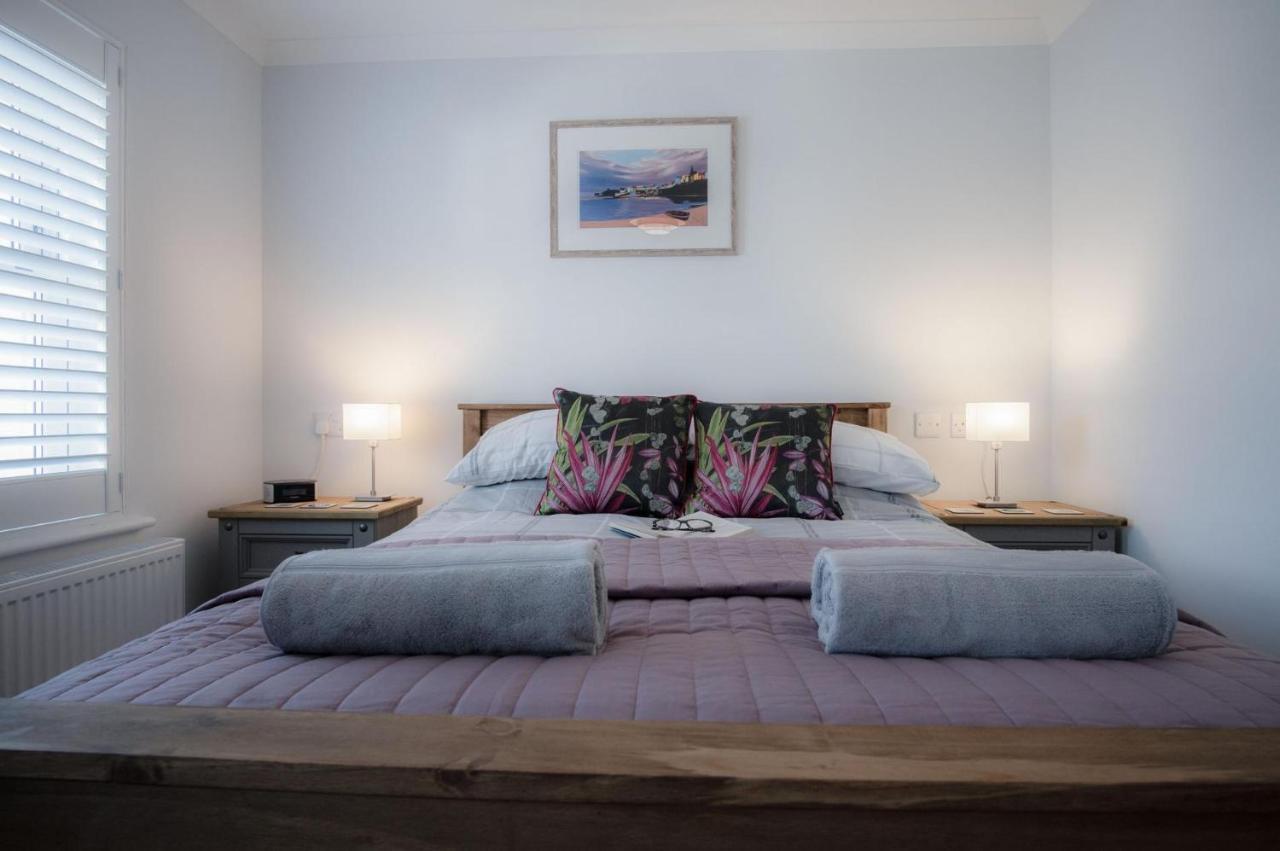 Ty Melyn - 2 Bedroom Cottage - 滕比 外观 照片